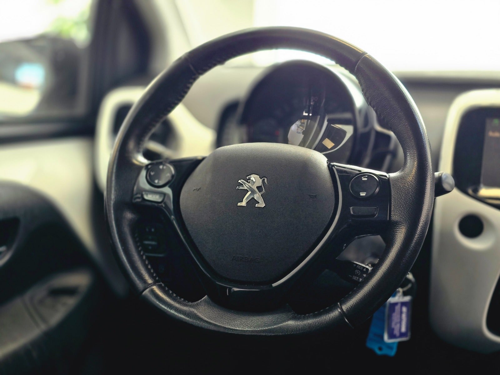 Billede af Peugeot 108 1,0 e-VTi 69 Allure