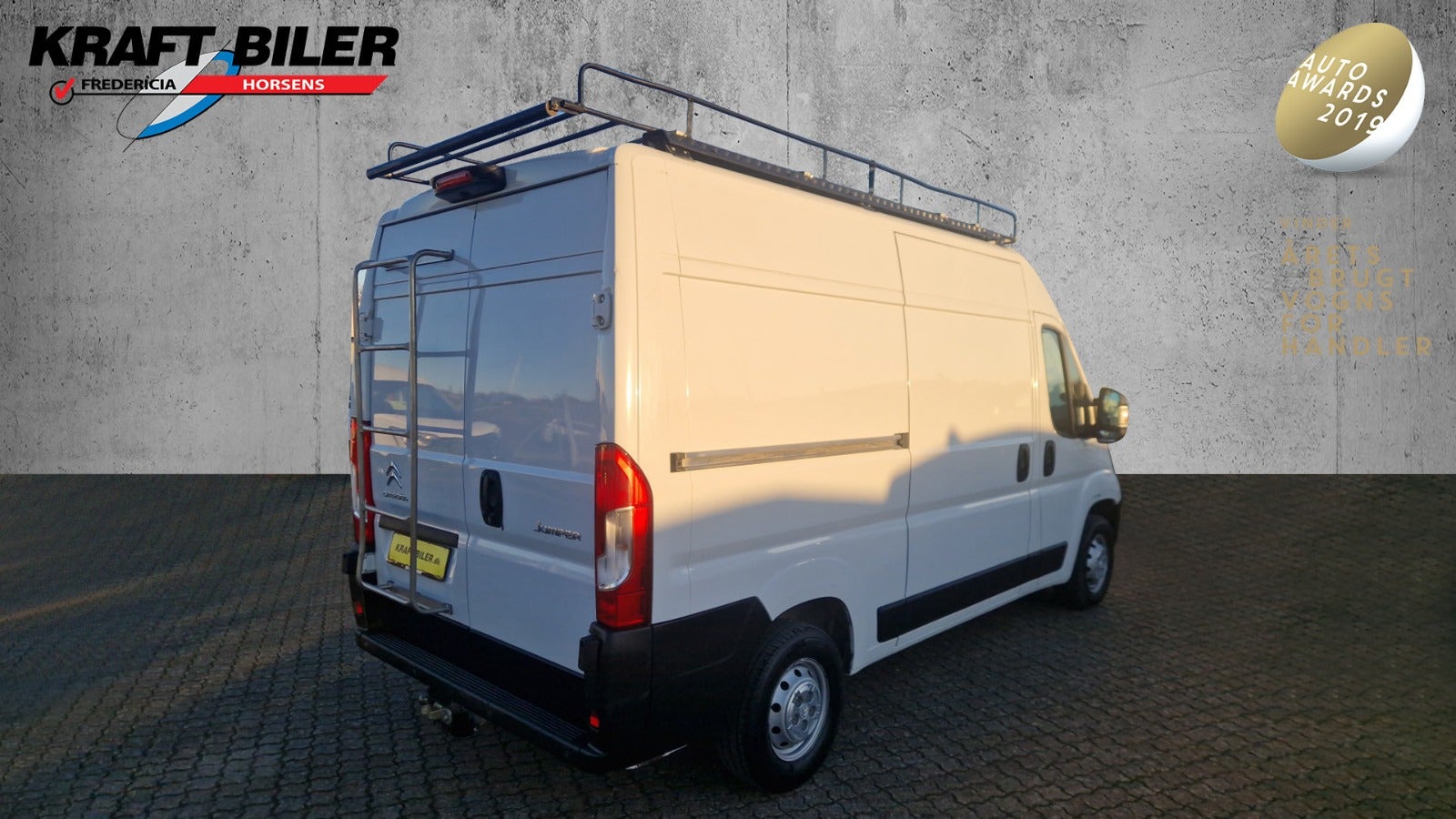 Billede af Citroën Jumper 33 2,2 BlueHDi 140 L2H2 FlexLine