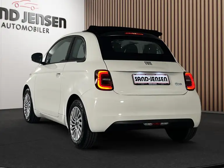 Fiat 500e Icon Cabrio