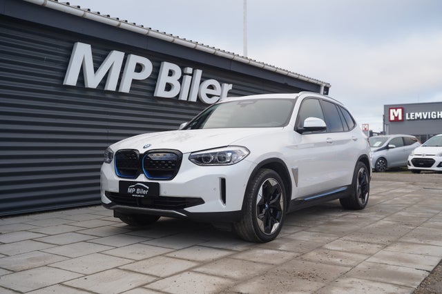 BMW iX3  Charged