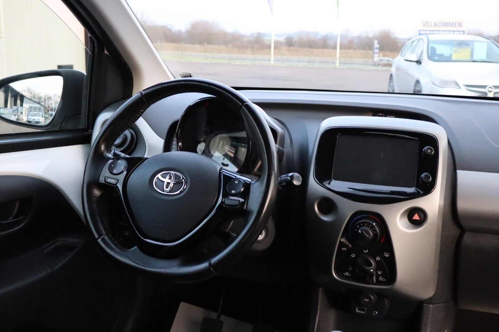 Billede af Toyota Aygo 1,0 VVT-i x-clusiv