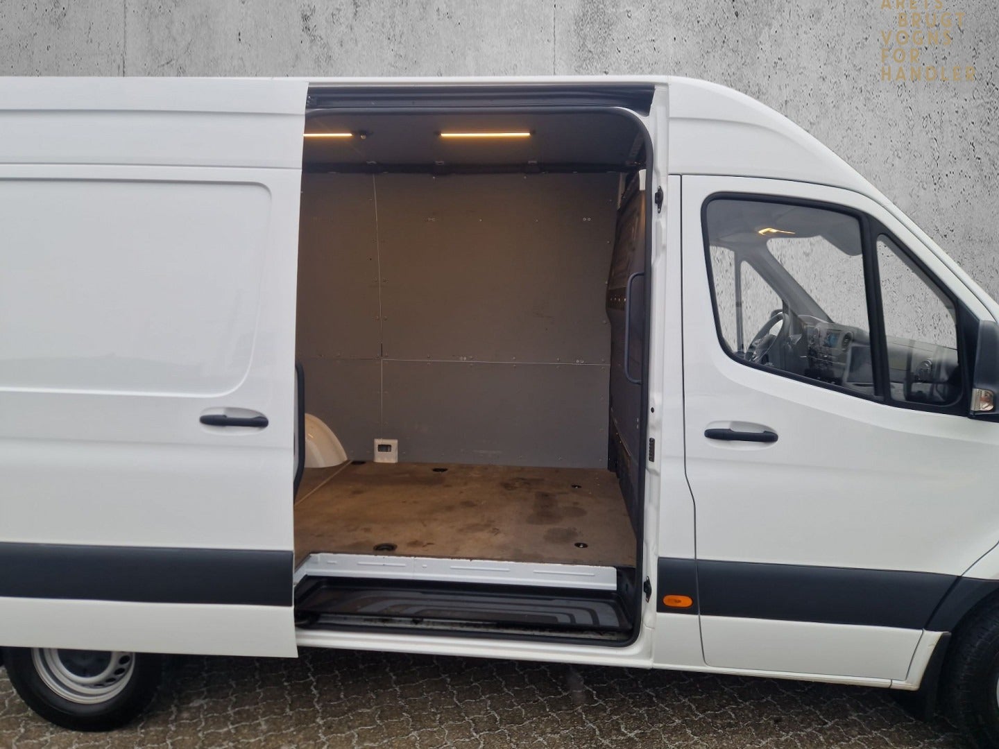 Billede af Mercedes Sprinter 317 2,0 CDi A2 Kassevogn aut. RWD