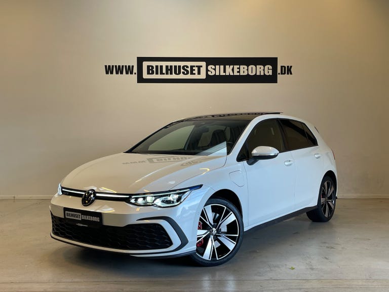 VW Golf VIII GTE DSG