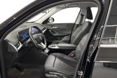 BMW iX1 eDrive20 X-Line 2024