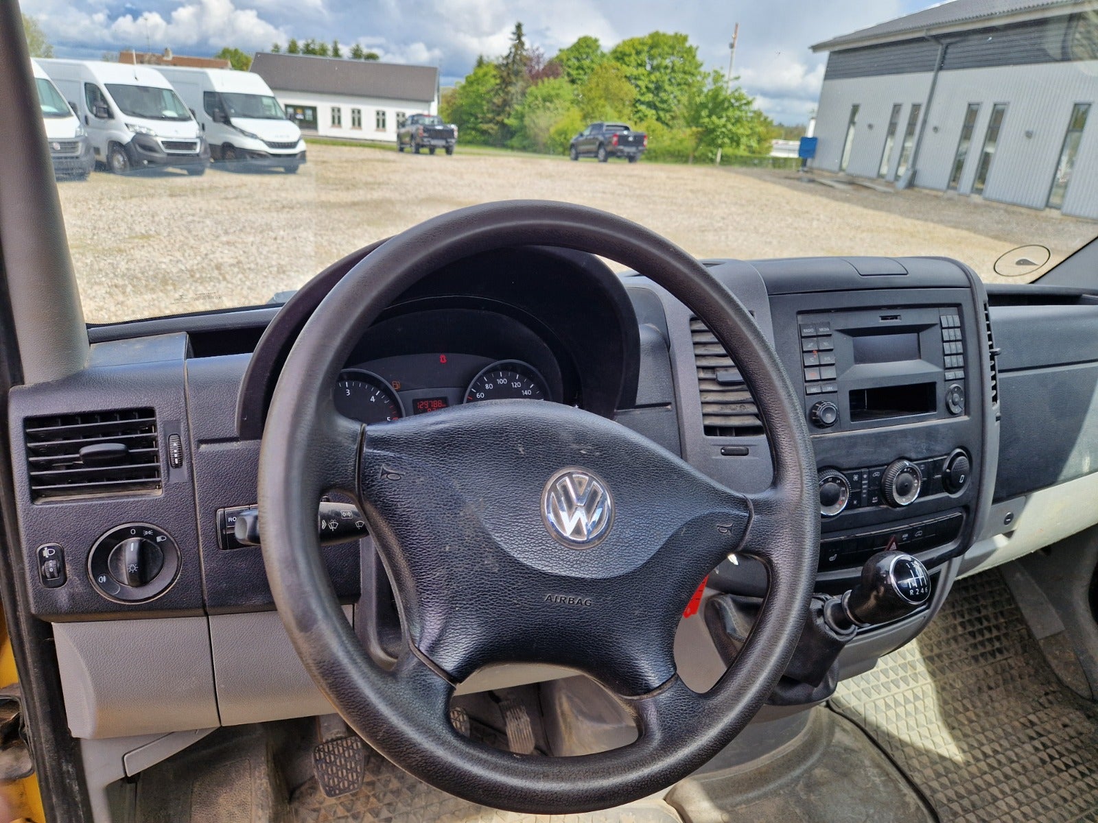 Billede af VW Crafter 2,0 TDi 163 Chassis m/lad M