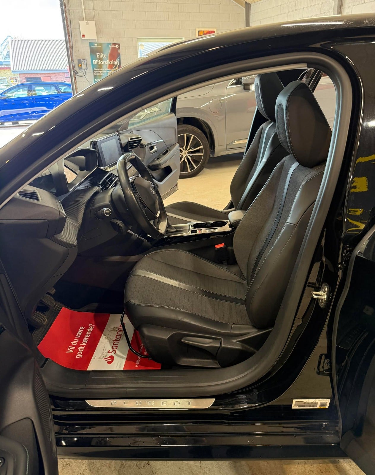 Billede af Peugeot 208 1,2 PureTech 100 Edition:210+