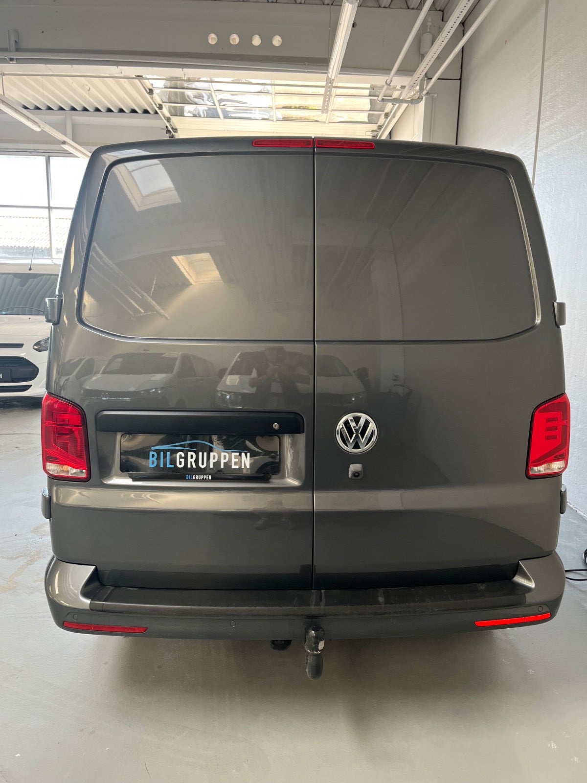 Billede af VW Transporter 2,0 TDi 150 Kassevogn DSG kort
