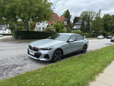 BMW i5  eDrive40 M-Sport 4d