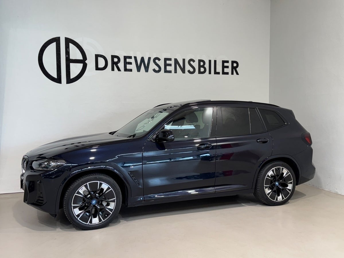 BMW iX3 Charged Plus M-Sport