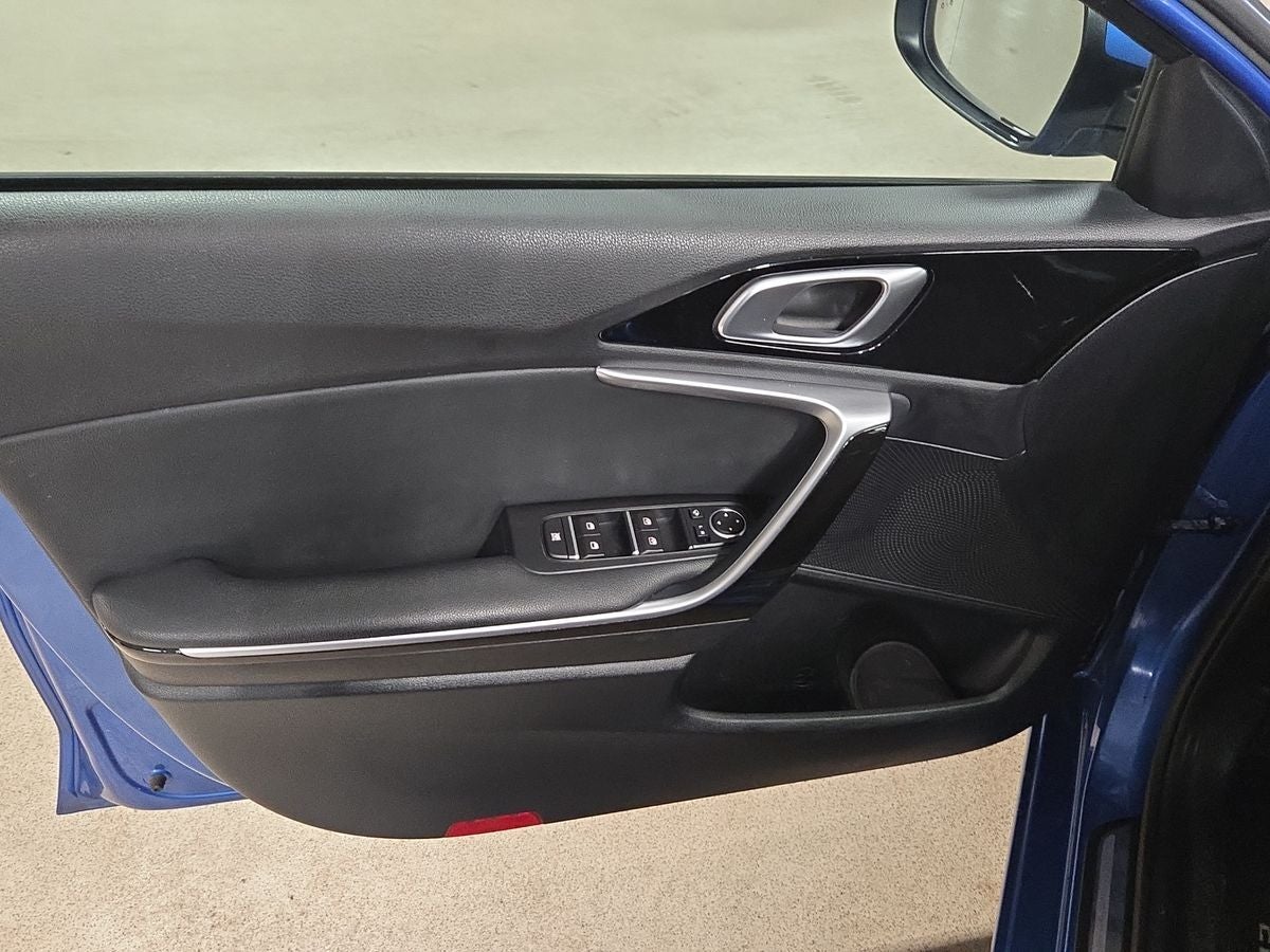 Kia Ceed PHEV Upgrade Intro SW DCT