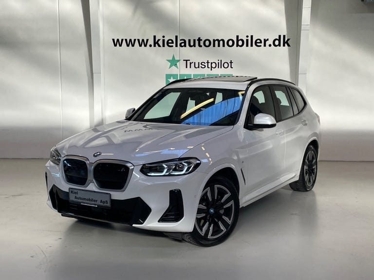 BMW iX3 Charged M-Sport