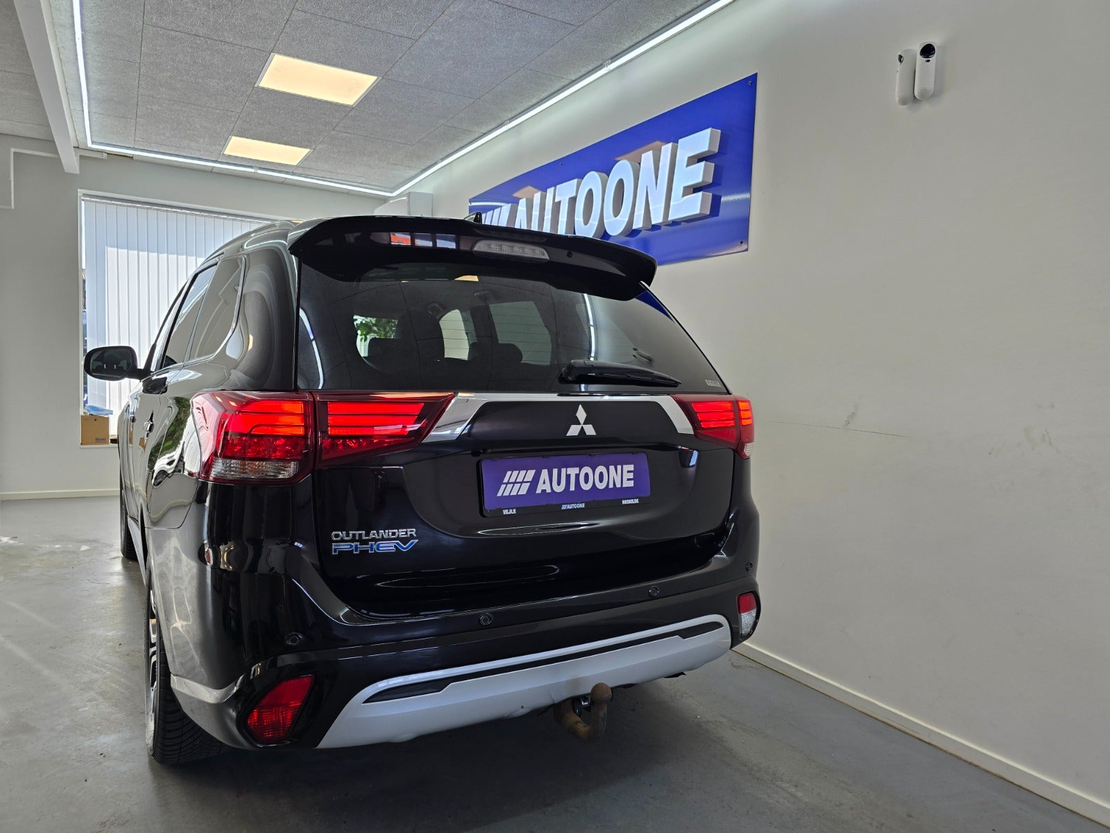 Billede af Mitsubishi Outlander 2,4 PHEV Intro Edition CVT 4WD