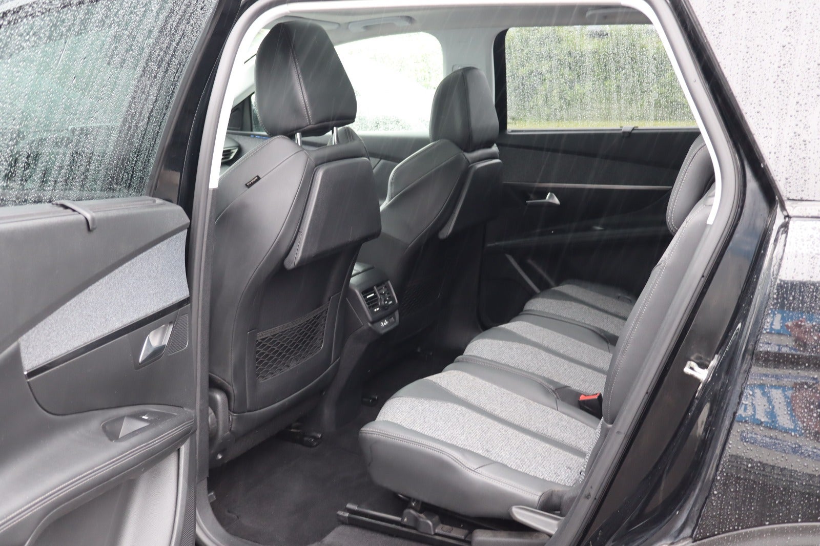 Billede af Peugeot 5008 1,2 PureTech 130 Allure EAT8 7prs