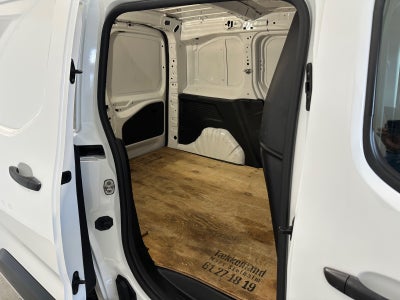 Peugeot Partner BlueHDi 130 L1V1 Plus EAT8 Van