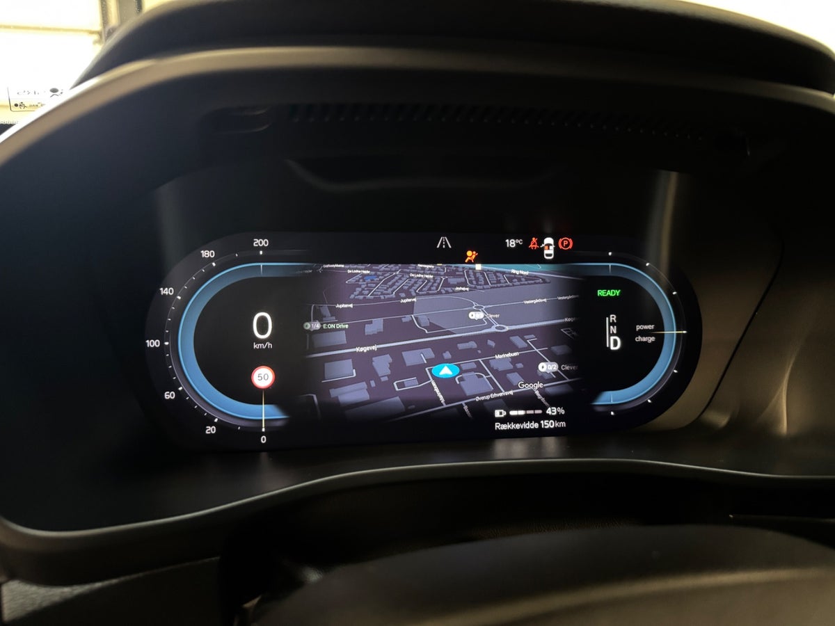 Volvo XC40 P6 ReCharge Core