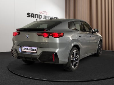 BMW iX2 eDrive20 M-Sport Premium