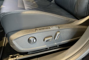 Ford Explorer Premium Extended Range