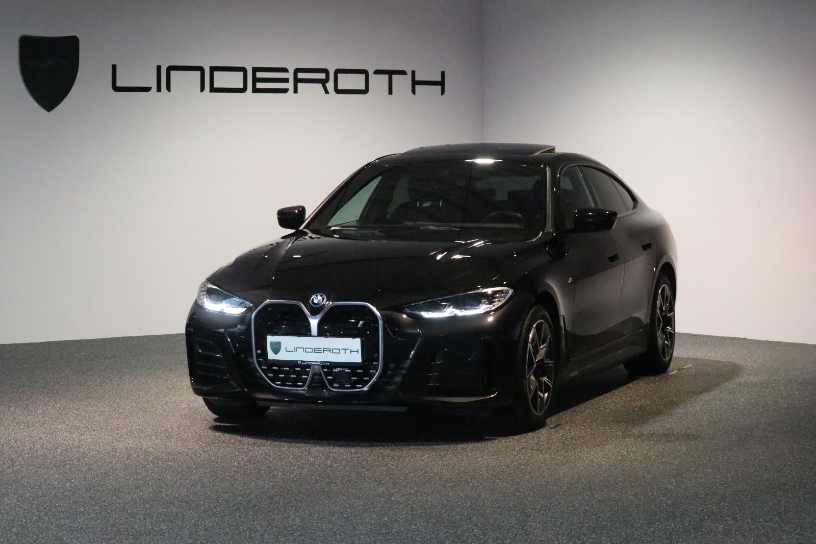 BMW i4 eDrive35 M-Sport 5d - 1