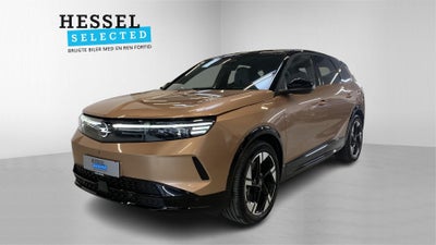 Opel Grandland-e 73 GS Sky 5d