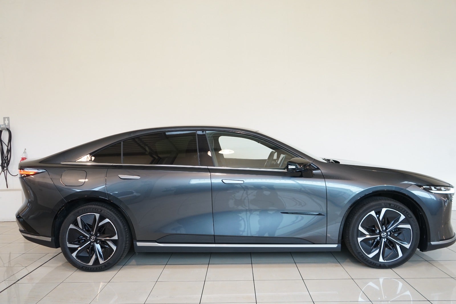 Mazda 6e