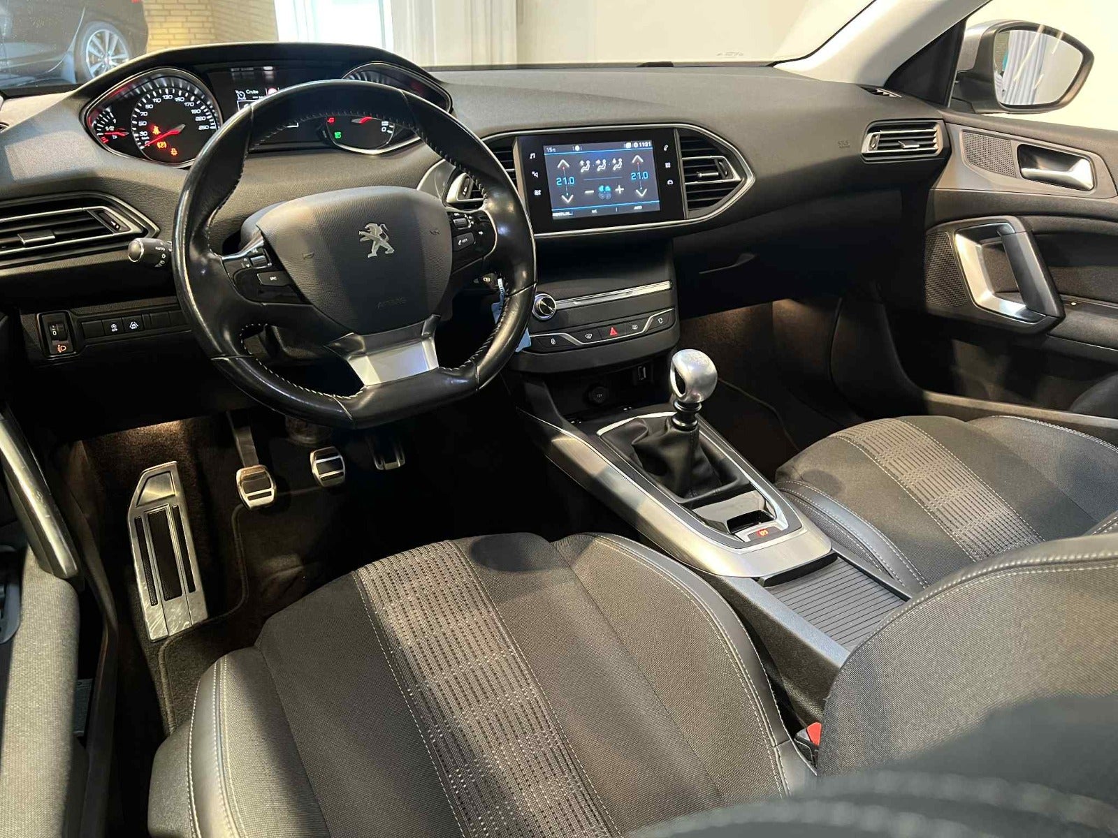 2017 Peugeot 308