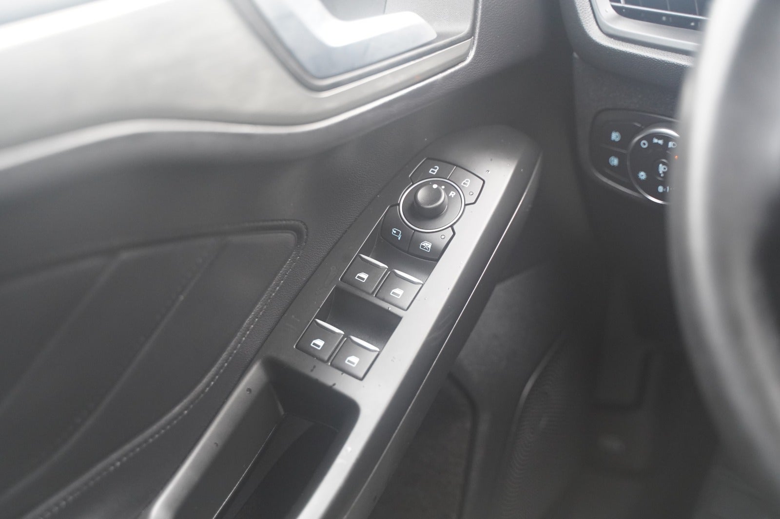 Billede af Ford Focus 1,0 EcoBoost mHEV Titanium stc.