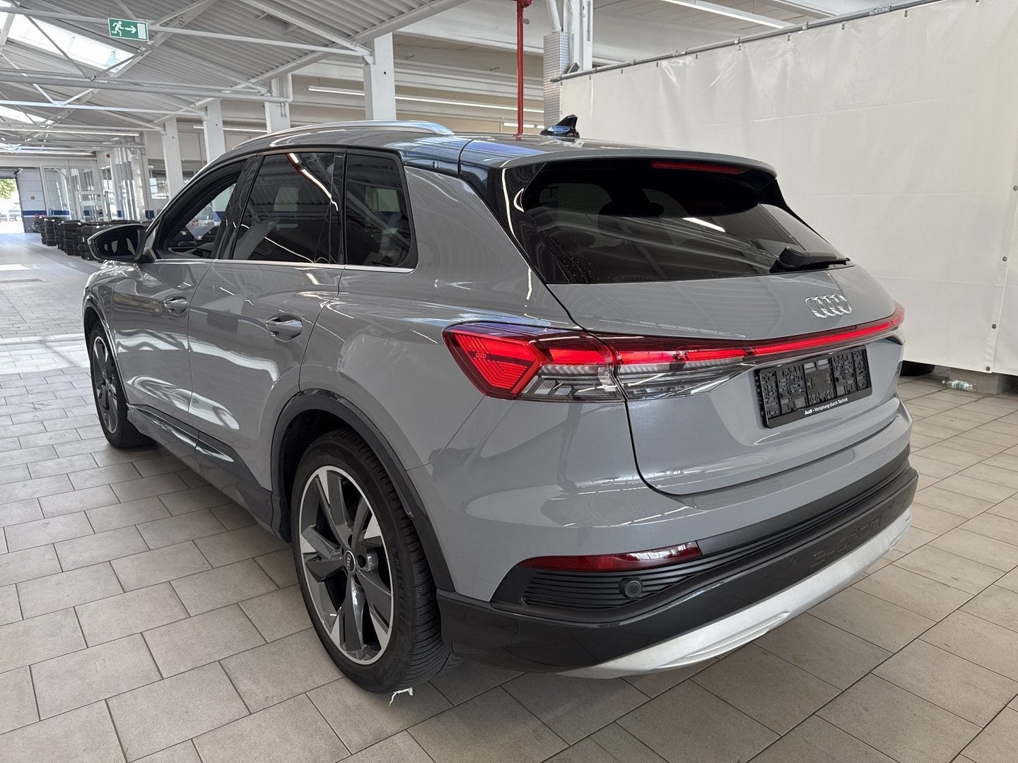Audi Q4 e-tron Advanced