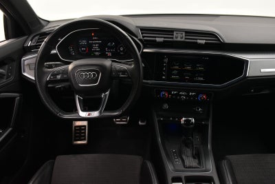 Audi Q3 TDi S-line S-tr.