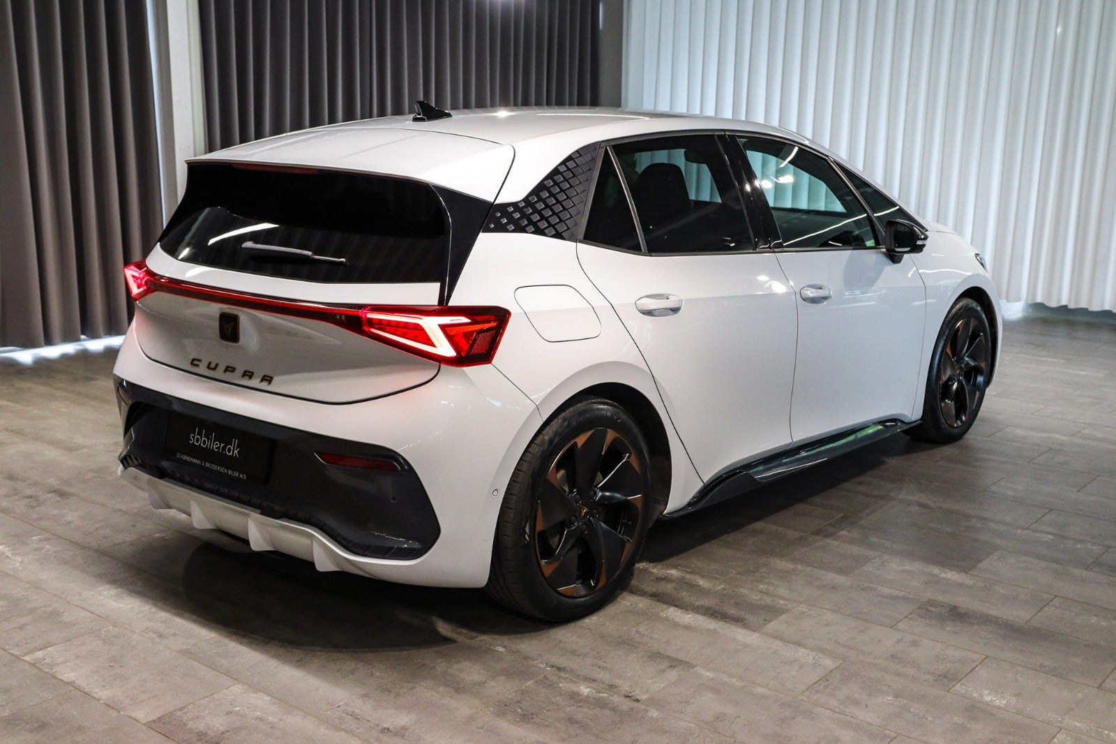 Billede af Cupra Born 77 e-Boost Dinamica Pack High