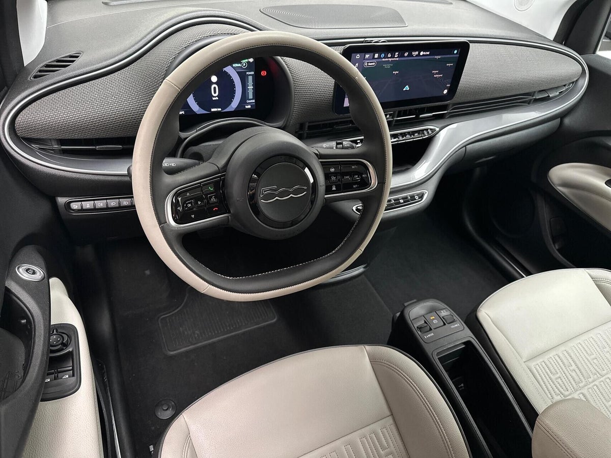 Fiat 500e la Prima Cabrio billede 3