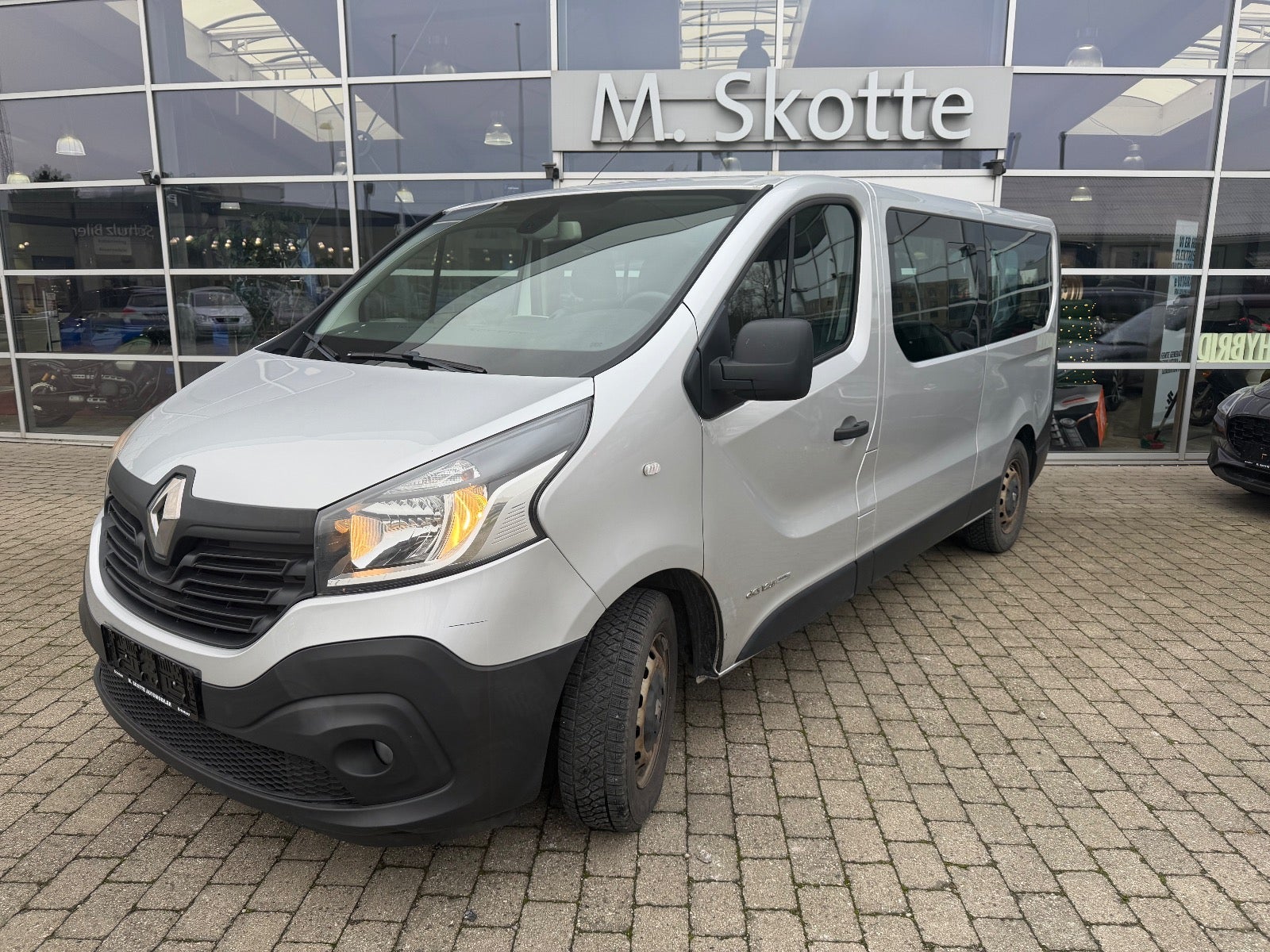 Billede af Renault Trafic T29 1,6 dCi 125 L2H1 Grand Passenger