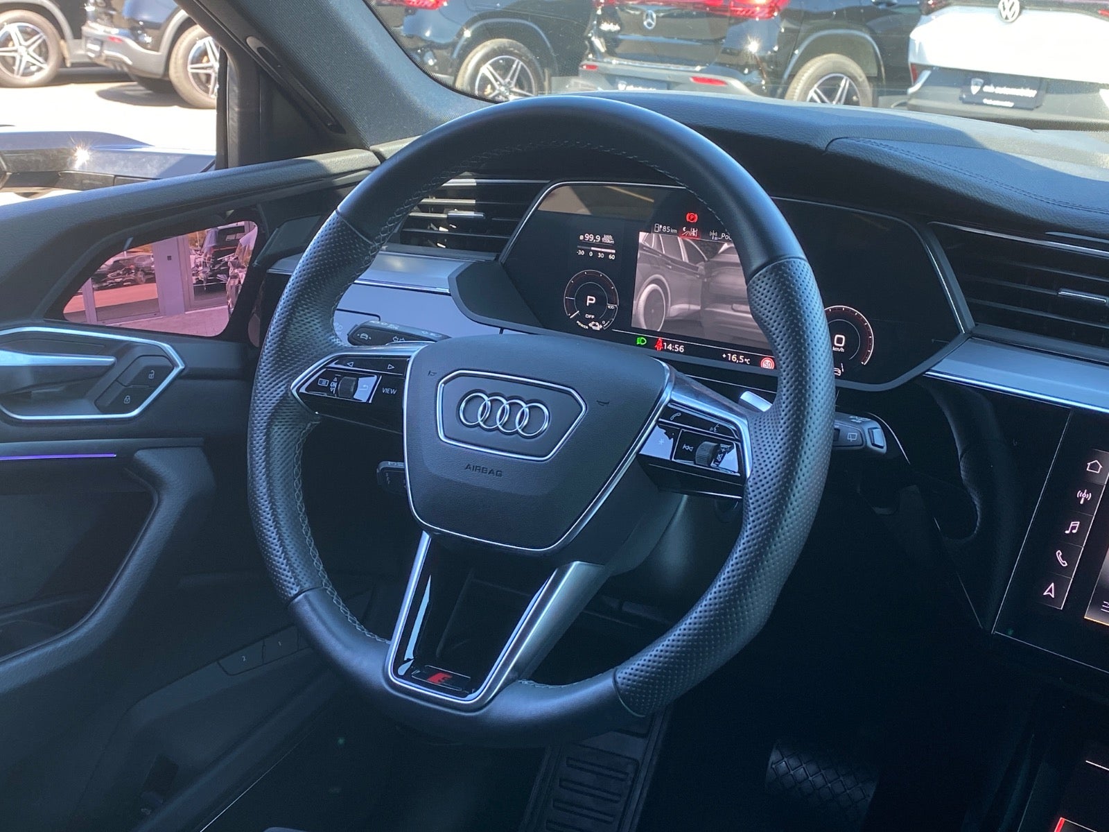 Billede af Audi e-tron S  quattro