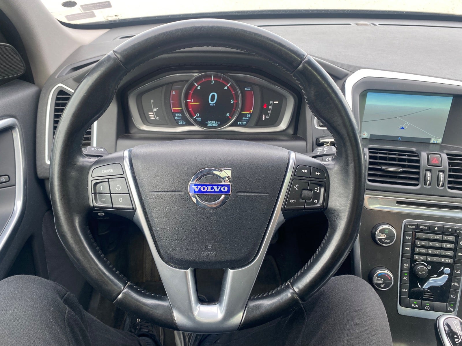 Volvo XC60 D4 181 Summum aut. – 10