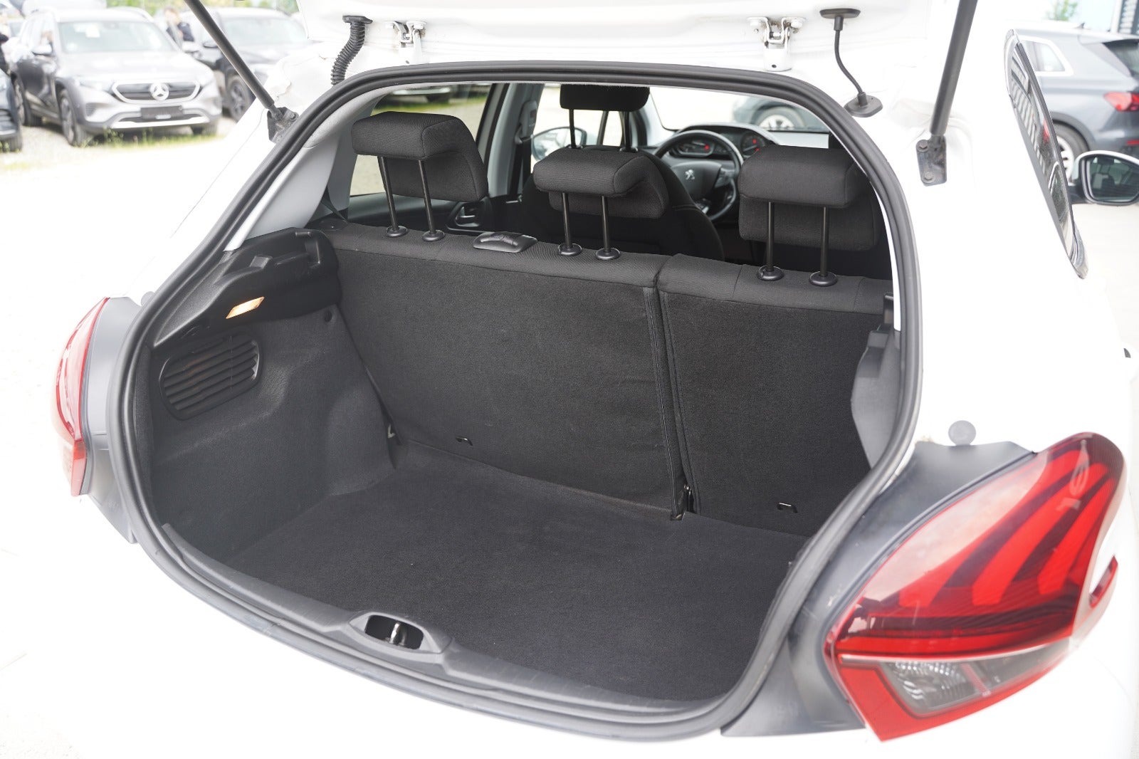 Billede af Peugeot 208 1,5 BlueHDi 100 Envy