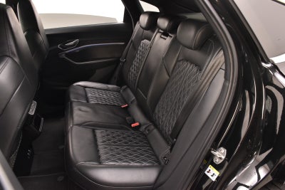 Audi e-tron S-line Sportback quattro