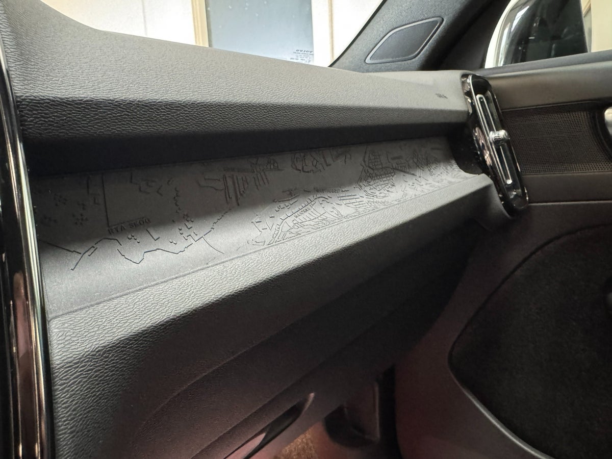 Volvo C40 P6 ReCharge Core