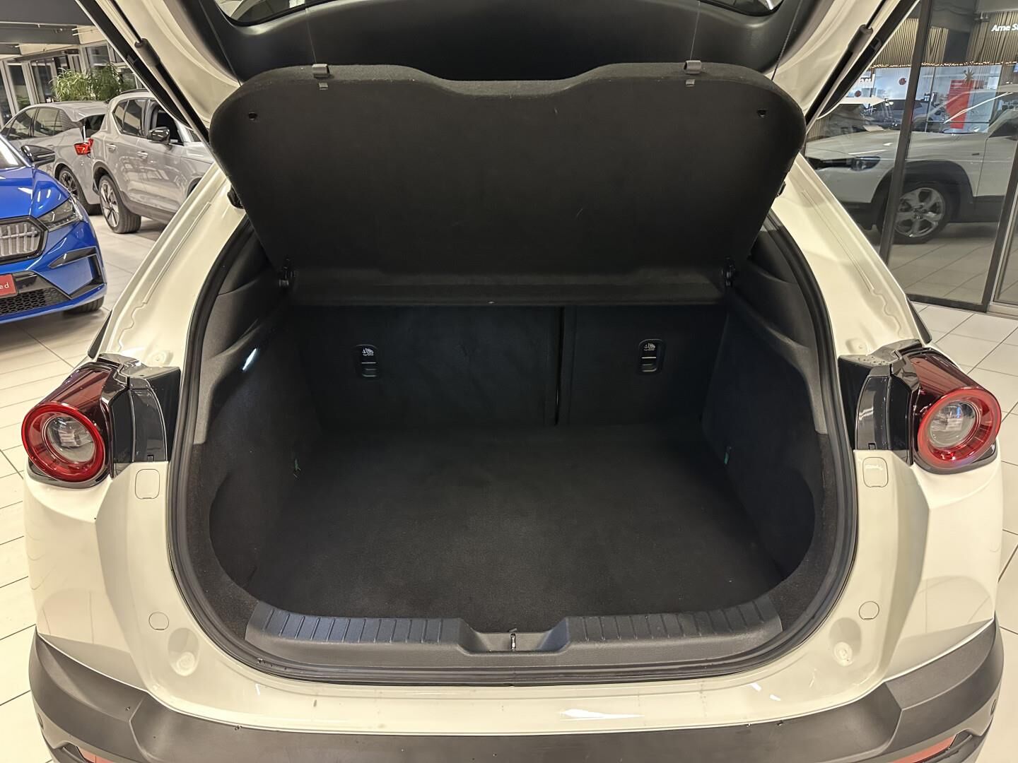 Mazda MX-30 e-SkyActiv Cosmo