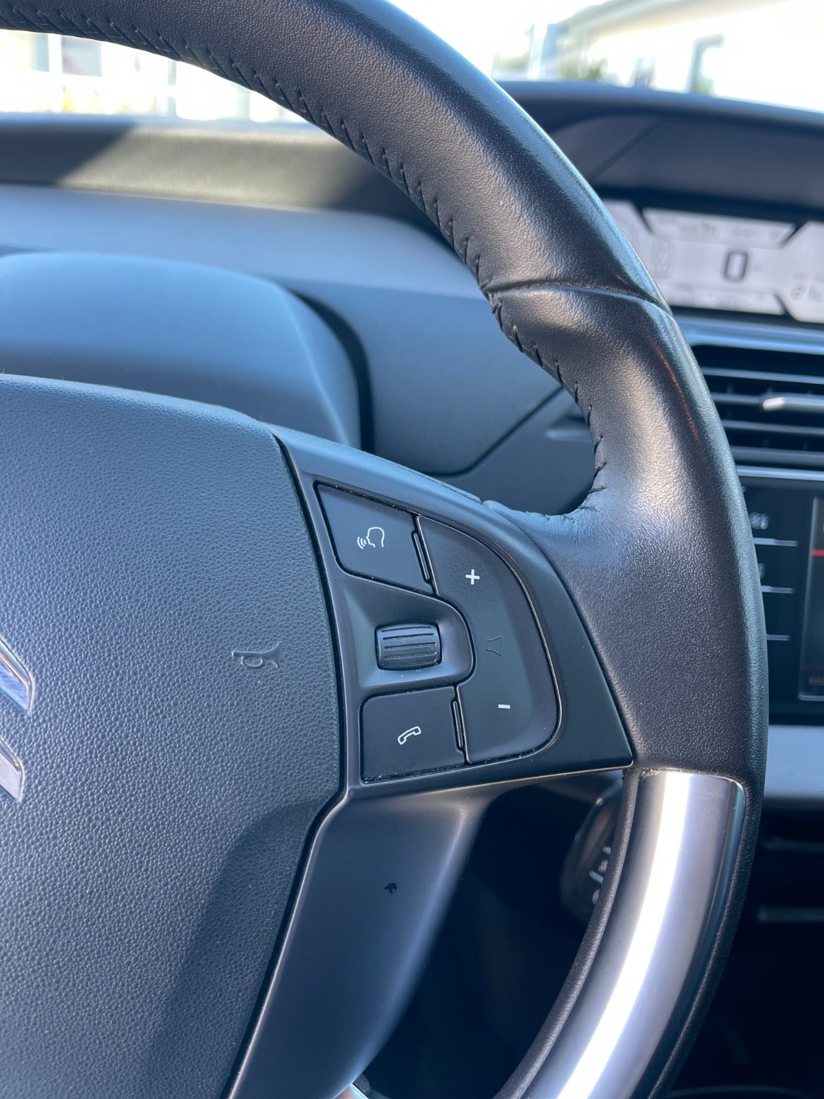Billede af Citroën Grand C4 SpaceTourer 1,6 BlueHDi 120 Iconic 7prs