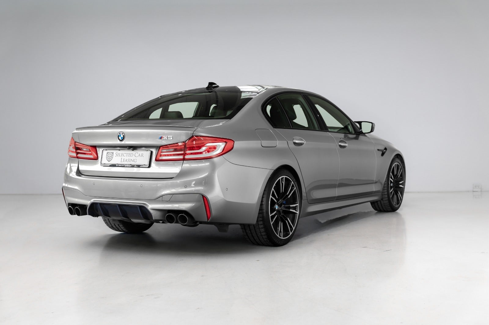 BMW M5 4,4 xDrive aut.