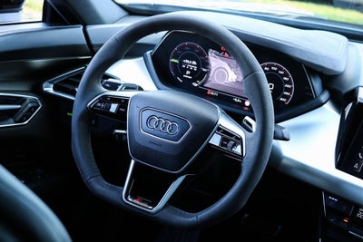 Audi RS e-tron GT quattro