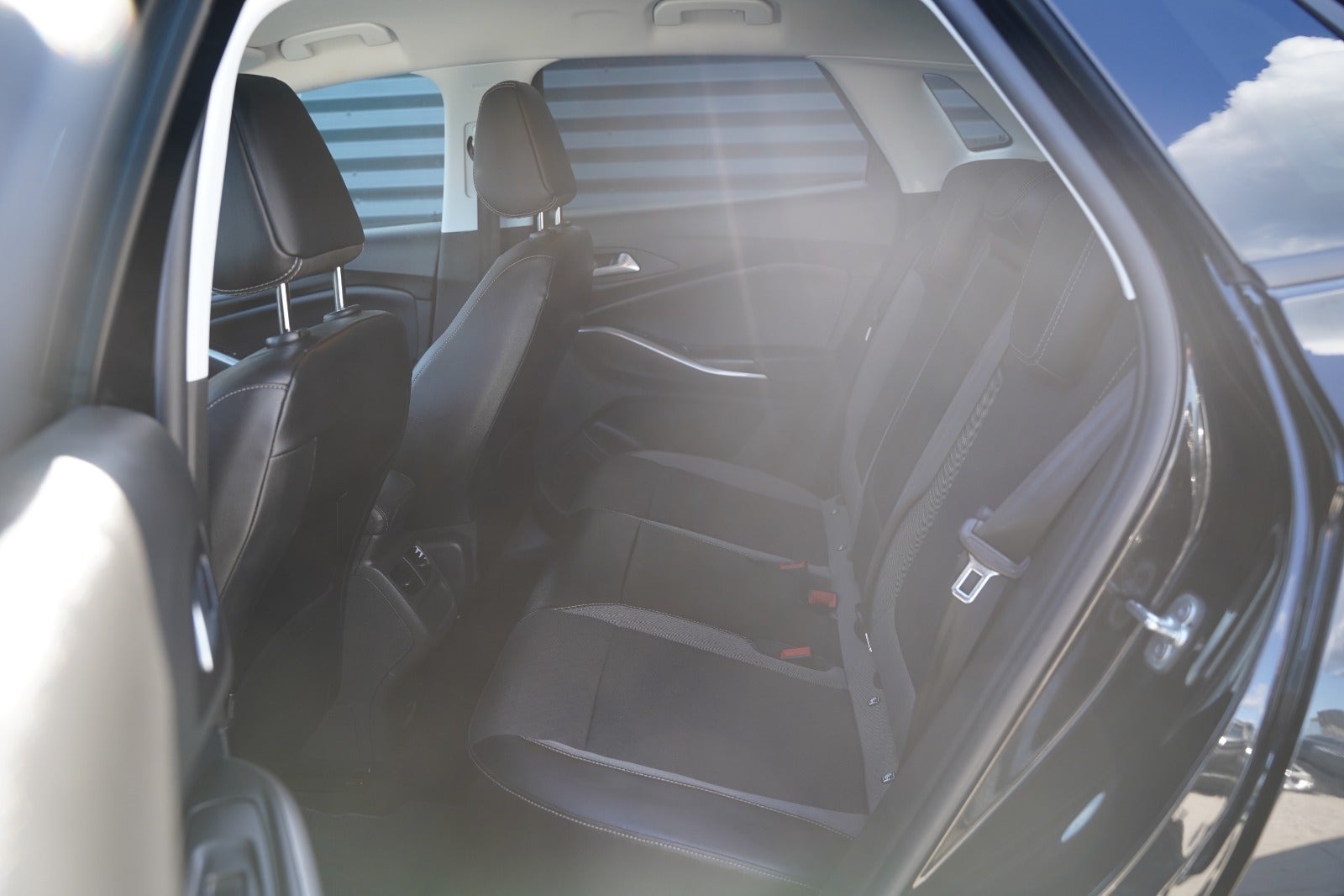 Billede af Opel Grandland 1,6 Hybrid Ultimate aut.