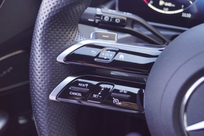 Mercedes C300 e AMG Line stc. aut.