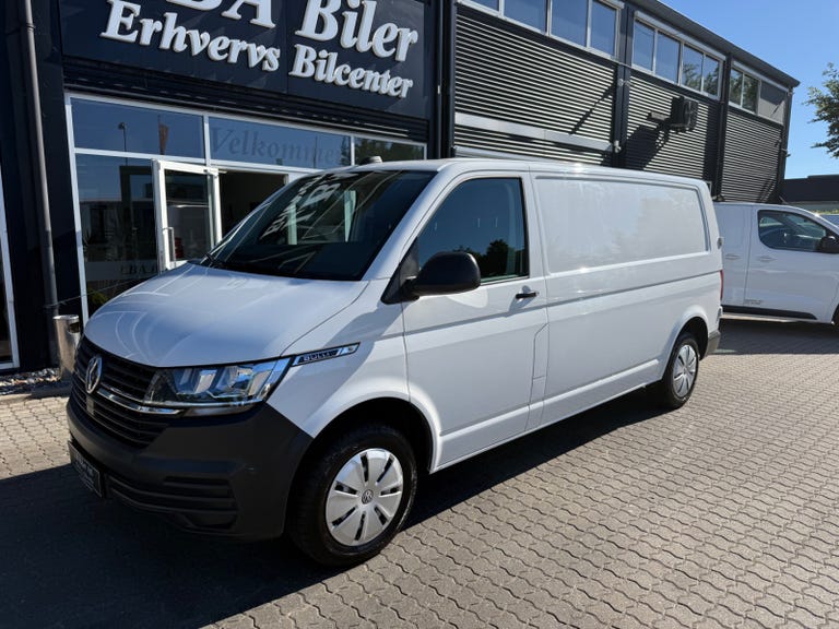 VW Transporter TDi 150 Kassevogn DSG lang