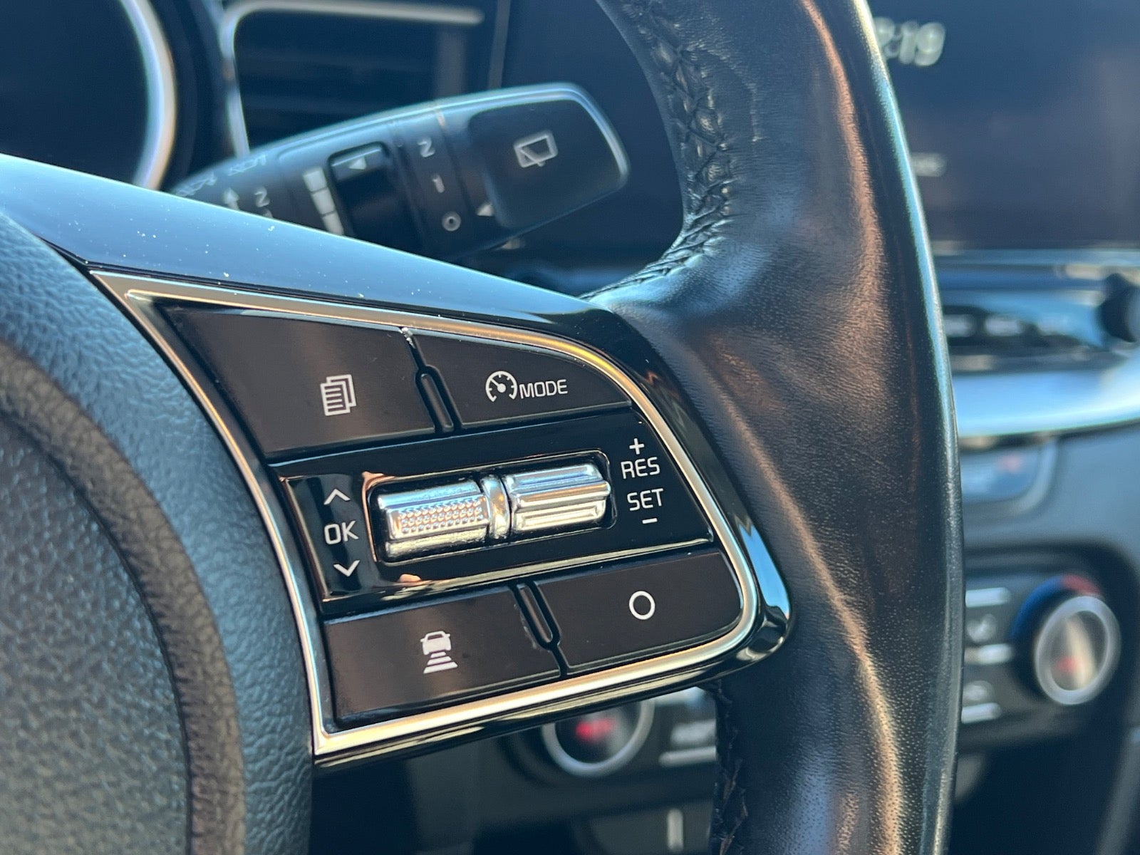 Kia Ceed PHEV Prestige SW DCT