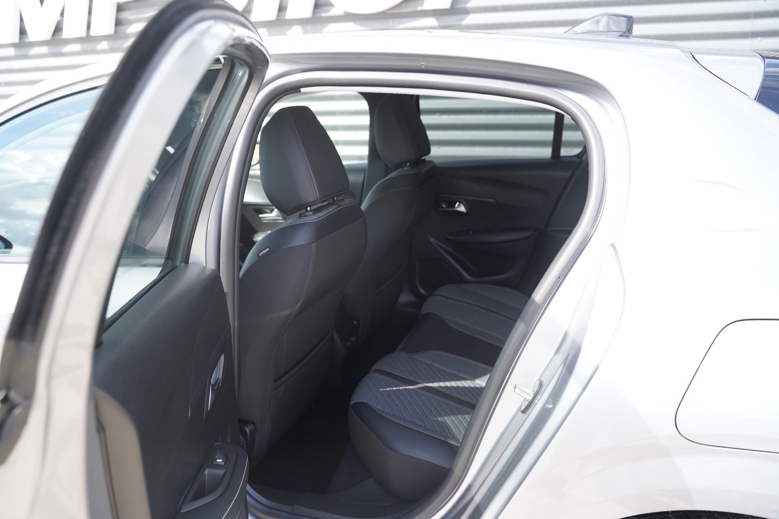 Billede af Peugeot 208 1,2 PureTech 100 Allure+