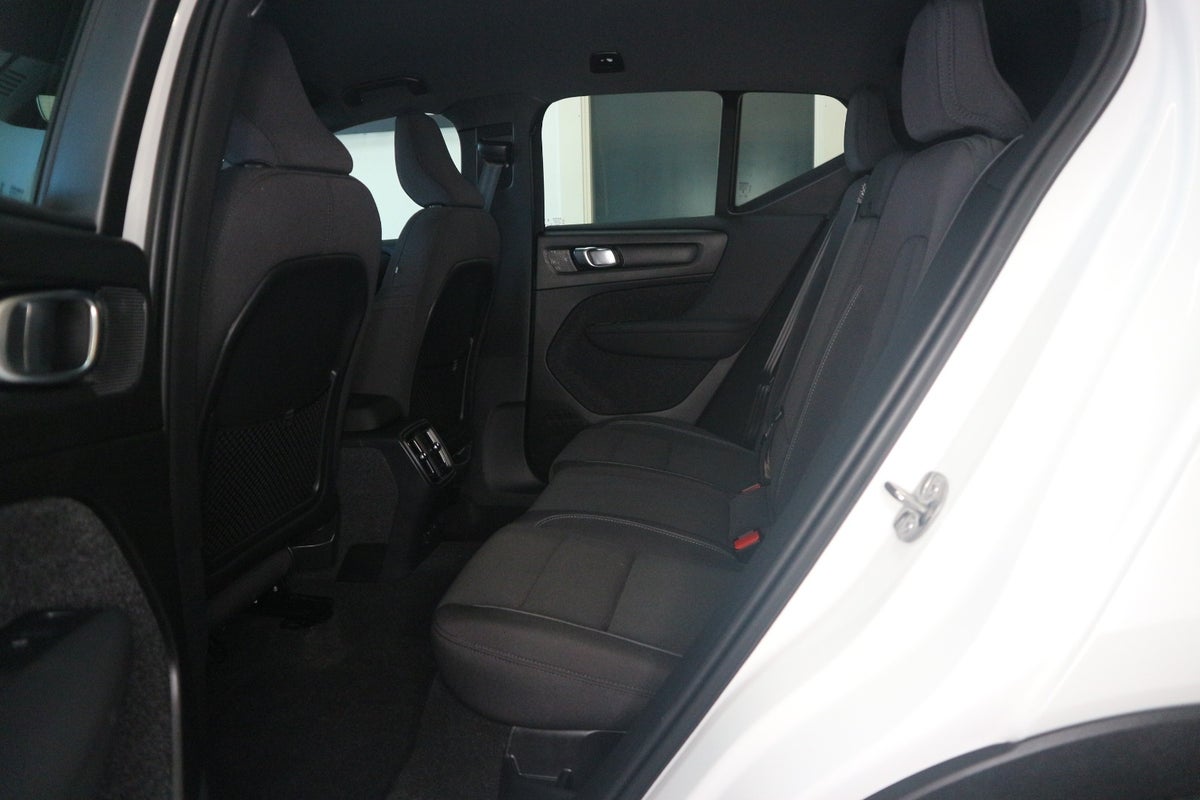 Volvo XC40 P6 ReCharge Core
