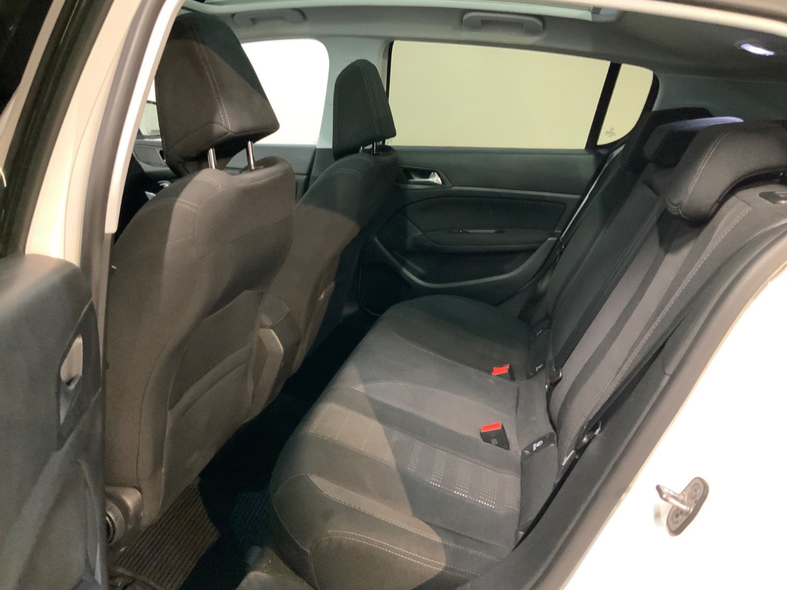 Peugeot 308 (7/8)