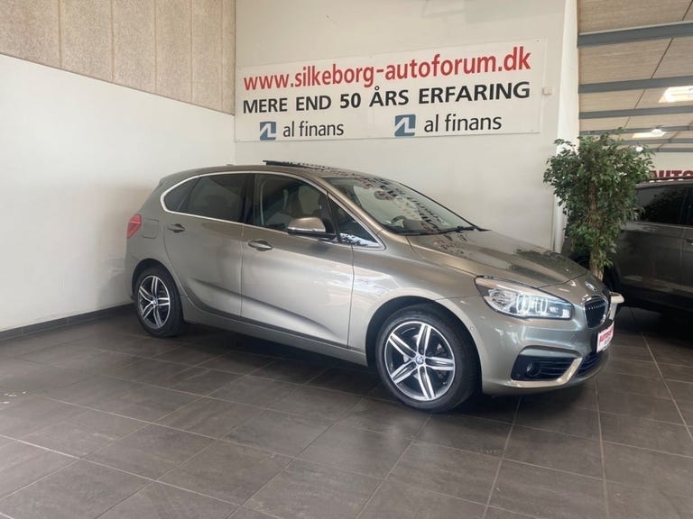 BMW 218i Active Tourer Sport Line aut.