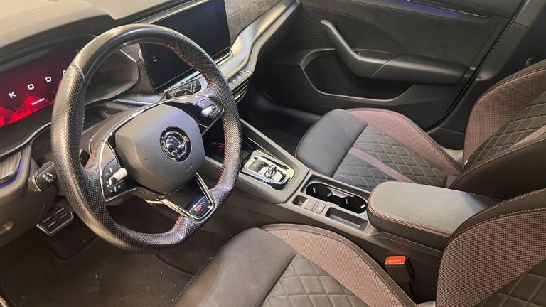 Skoda Octavia TSi iV RS Combi DSG