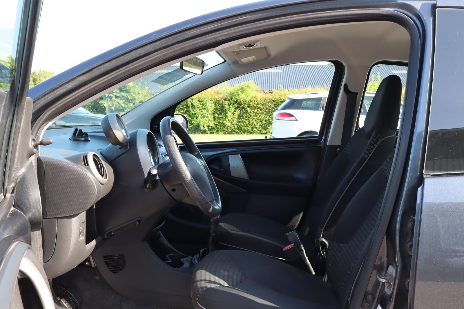 Billede af Peugeot 107 1,0 Champion Connect
